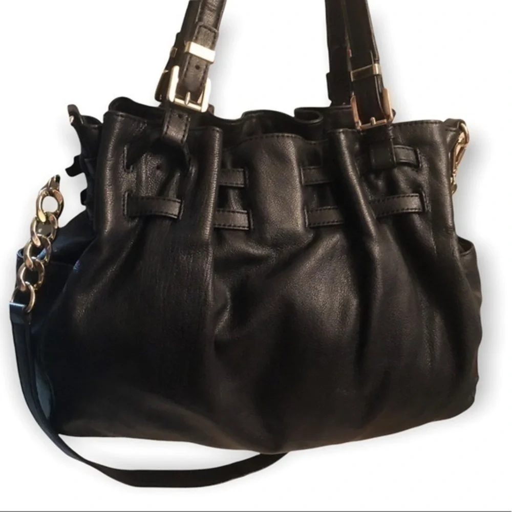 Michael kors black leather gathered bag